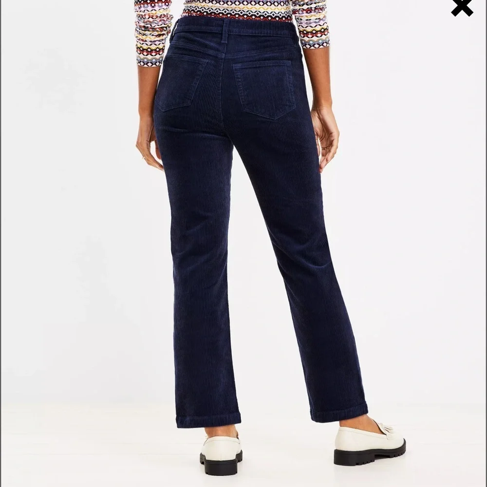 Loft NWOT Straight Corduroy Pants in Deep Space Blue Size 31 / 12